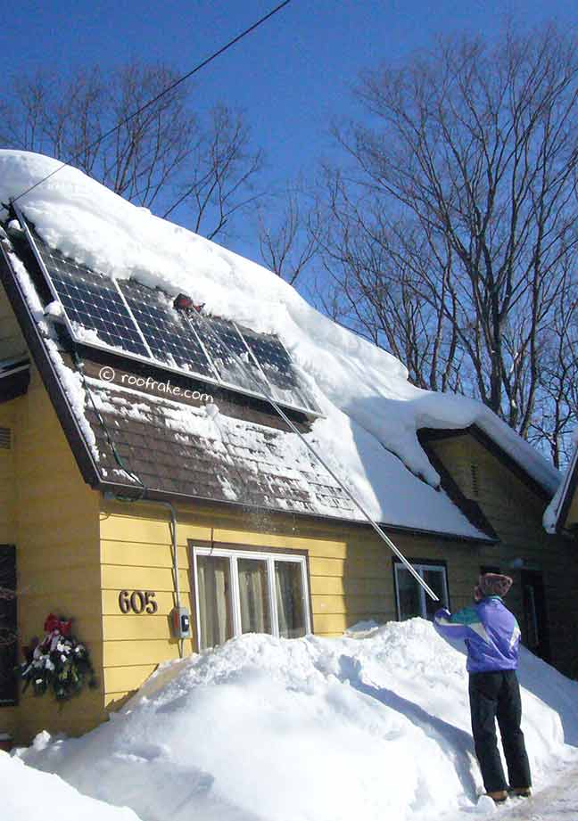 Remove Snow From Solar Panels With the Snow Pro Soft Roof Rake